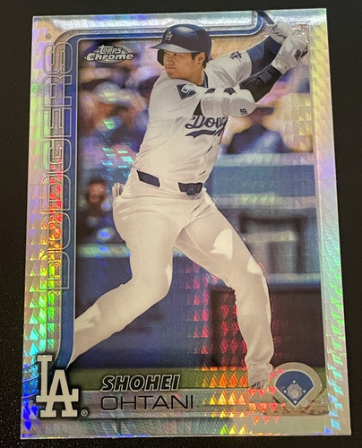 2025 Topps Chrome Prism Shohei Ohtani Los Angeles Dodgers #1
