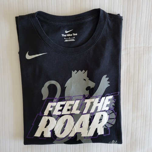 Sacramento Kings Nike 2023 NBA Playoffs Mantra Feel The Roar SS T-Shirt Size Med - Picture 4 of 5