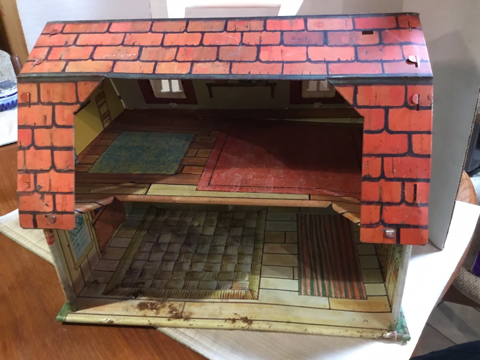 Vintage Marx Disney Mickey Mouse And Friends Tin Litho Metal Doll House W/Handle