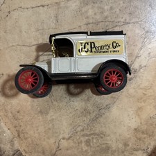 Ertl 1913 Ford Model T Van die-cast coin bank J.C. Penney Co. Department Stores
