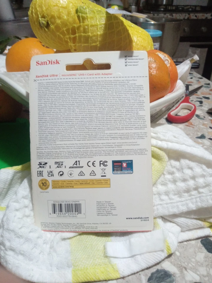 Memory Card micro Sd marca San Disk 64 GB - Immagine 2 di 2