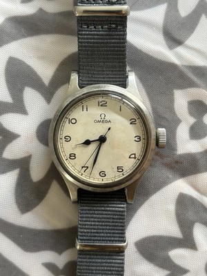 OMEGA' MILITARY (RAF) PILOTS WRISTWATCH (WW2) CK2292 6b/159 UK