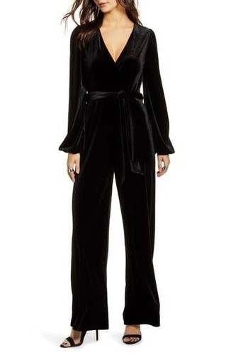 Mono Vero Moda Dylan Negro Terciopelo Cinturón Talla Grande - Imagen 2 de 19