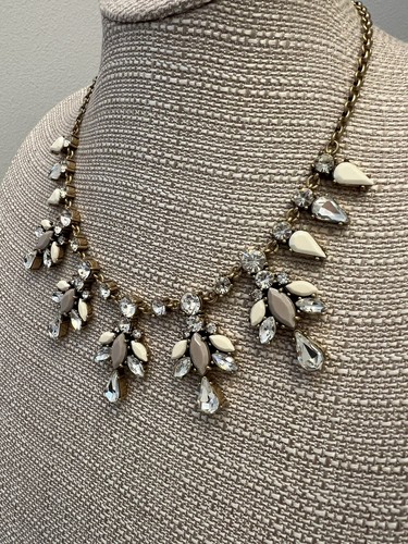 Vintage J CREW Lavender & Clear Rhinestone Navette Statement Brass Bib Necklace - Picture 7 of 10