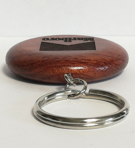 Marlboro Rare Wooden Keychain - Picture 8 of 12