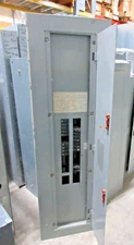 GE AQU3424RCX Panelboard 400A Main Lug 120/208 Volt 3PH 4W 42 Ckt -E1786
