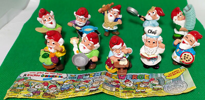KINDER SURPRISE Kitchen Gnomes Dwarves  1999 #241