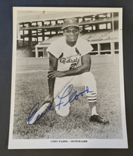 Rare CURT FLOOD Signed 8x10 Team Photo-ST. LOUIS CARDINALS-JSA Full Letter