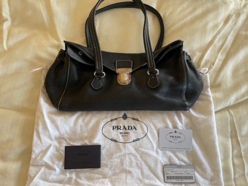 prada vit daino nero