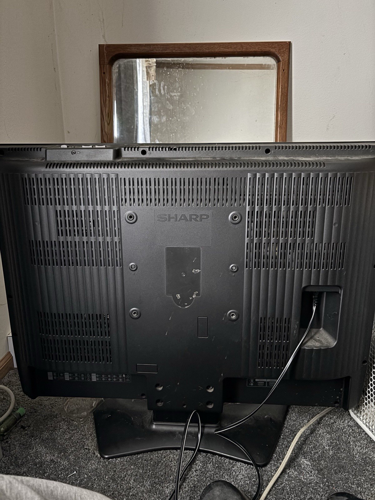 Sharp AQUOS TV Black HDMI Audio-In Jack (3.5mm) Inputs Flat-Screen