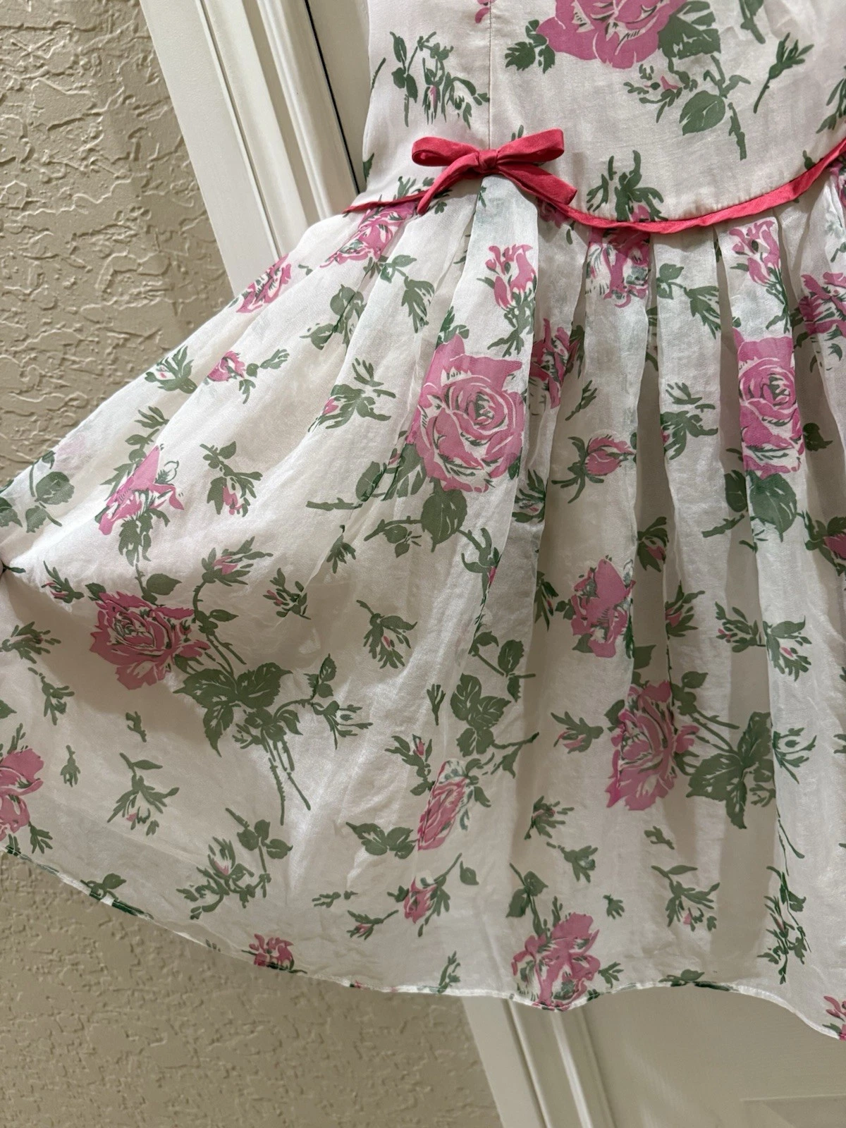 Abito da giardino rosso Valentino in seta maxi taglia 42