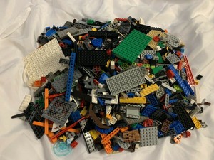assorted lego pieces