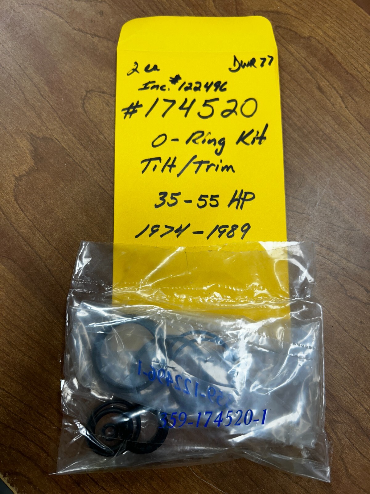 Johnson O Rings NOS OEM OMC Evinrude Johnson O-Ring Kit 174520 w/ 122496 35-55HP 1974 ...