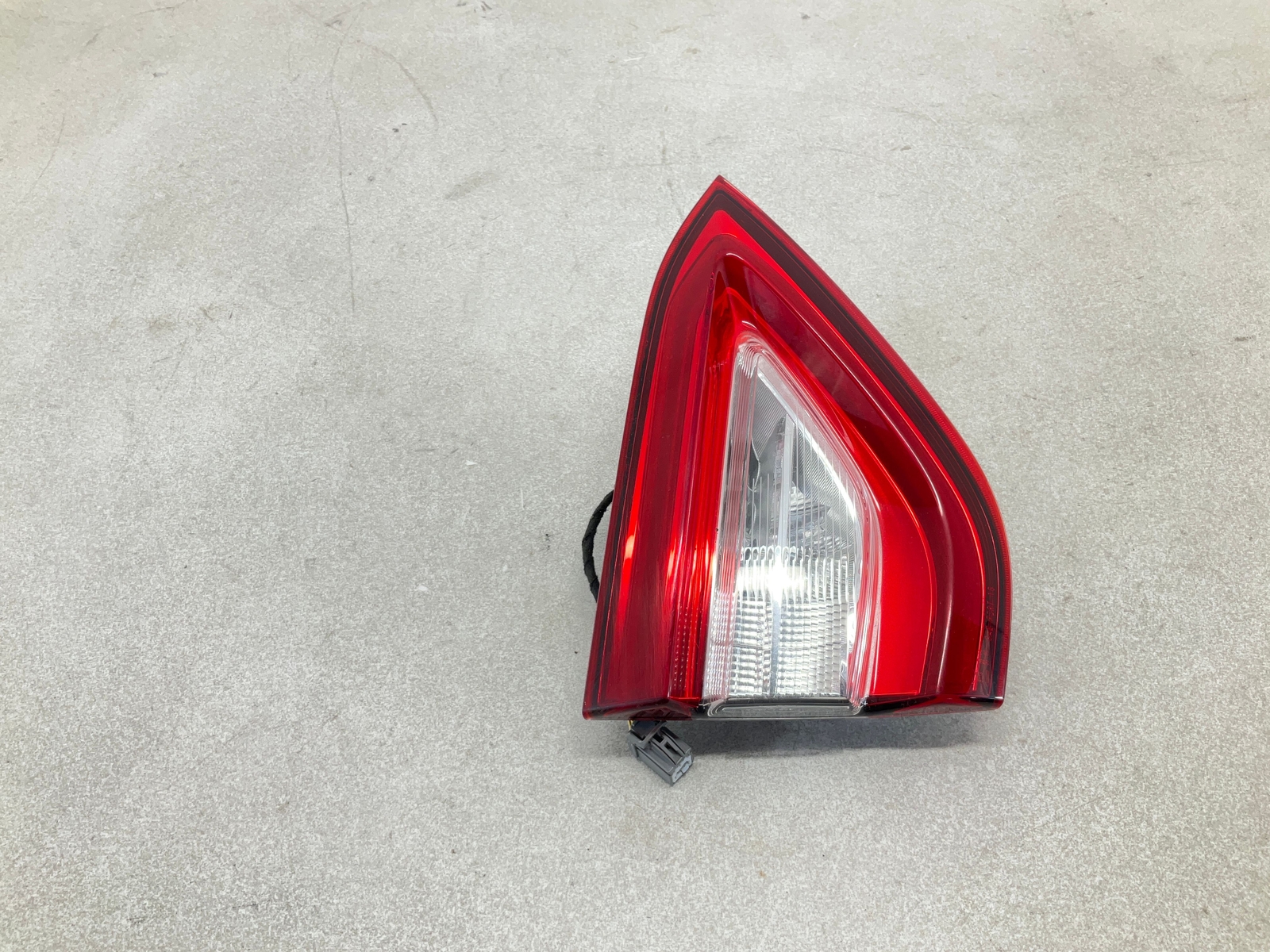 17-20 MASERATI Levante Trunk Lid Left Driver Tail Light Lamp OEM