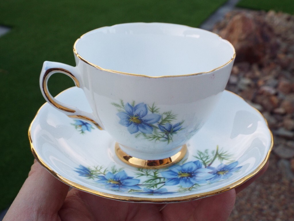 Vintage Colclough Bone China Tea Cup/Saucer Pattern 7878 Blue