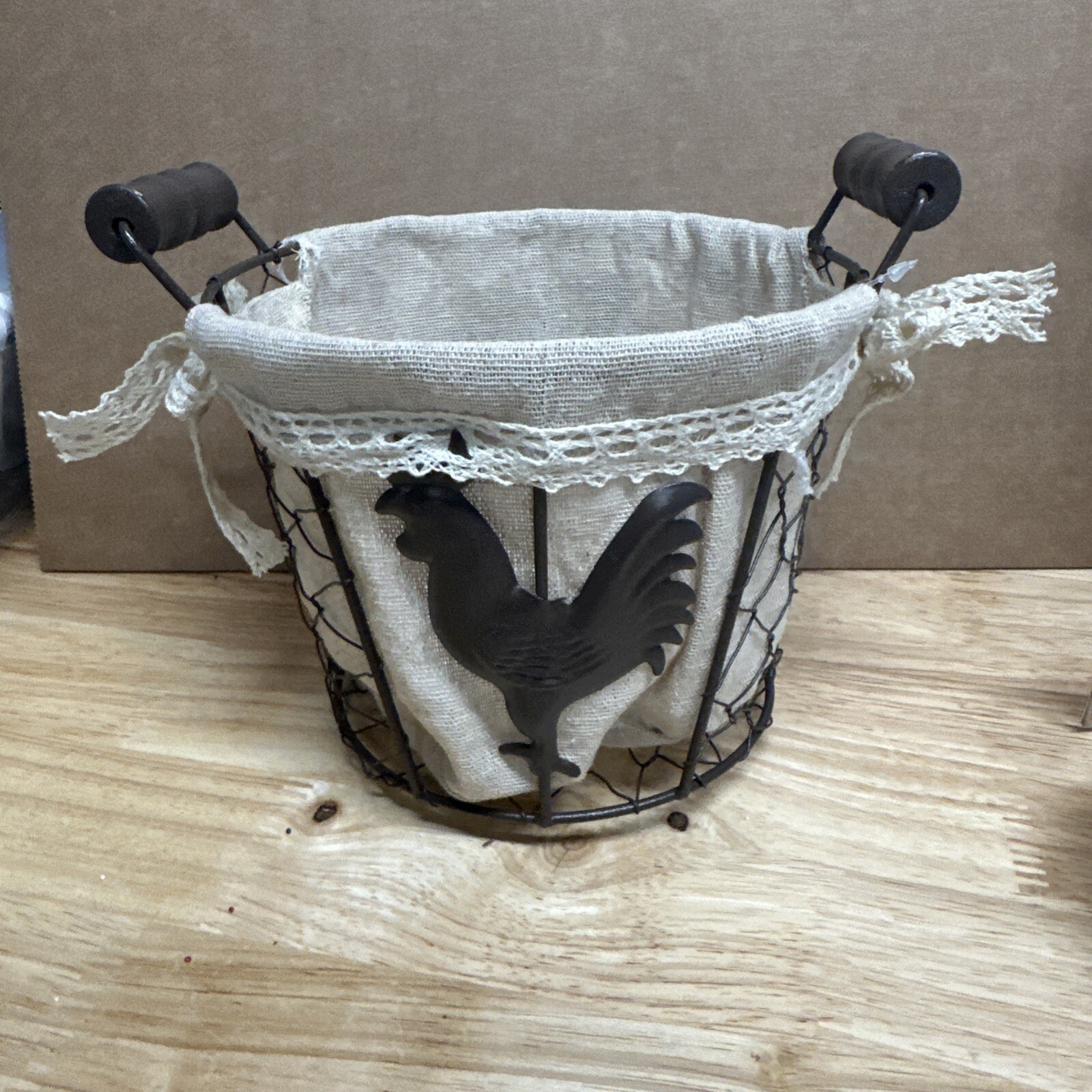 Picture 1 of 4