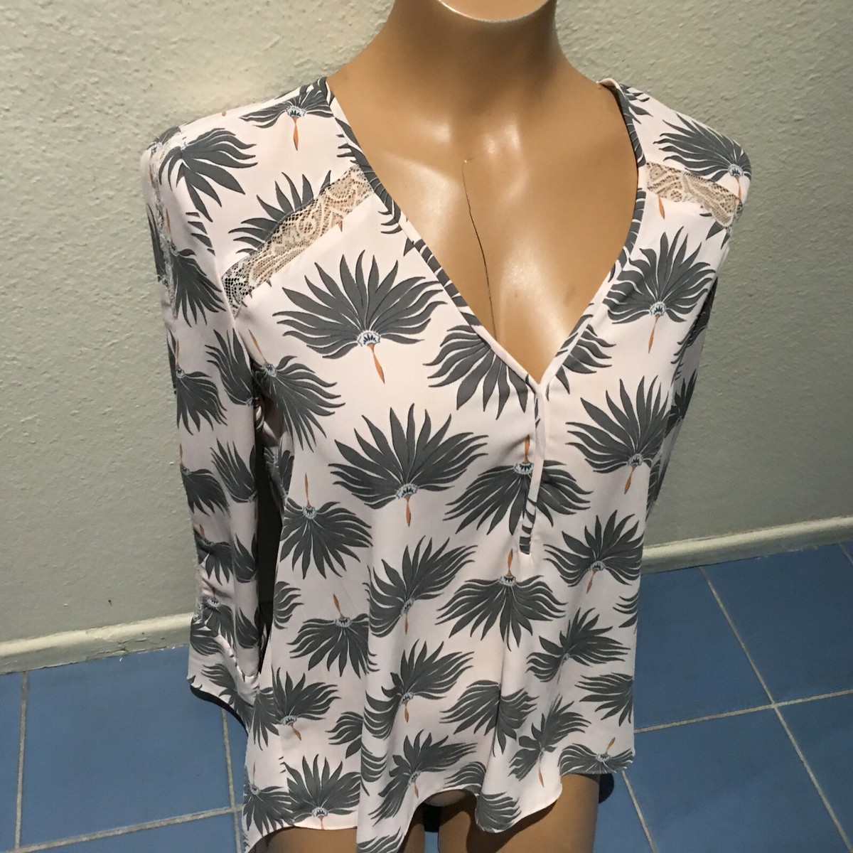 Chelsea28 Women's S Pink/Gray Floral Long Sleeve Shirt Blouse | eBay
