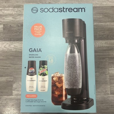 Soda Stream Sparkling Water Maker w/ 2 Drink Mixes Make Soda Pop BB: 10/2026