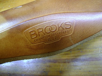 brooks b17 copper rivets