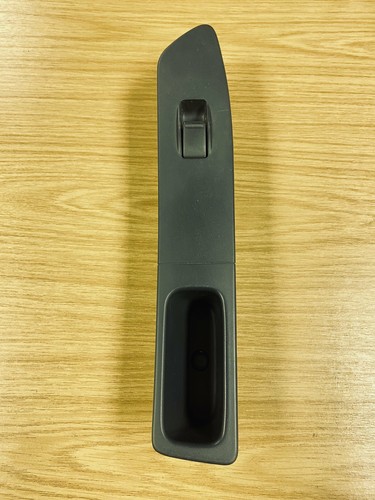 Subaru Impreza STI Version 8 Blobeye Front Left Window Control Switch (2) - Picture 6 of 8