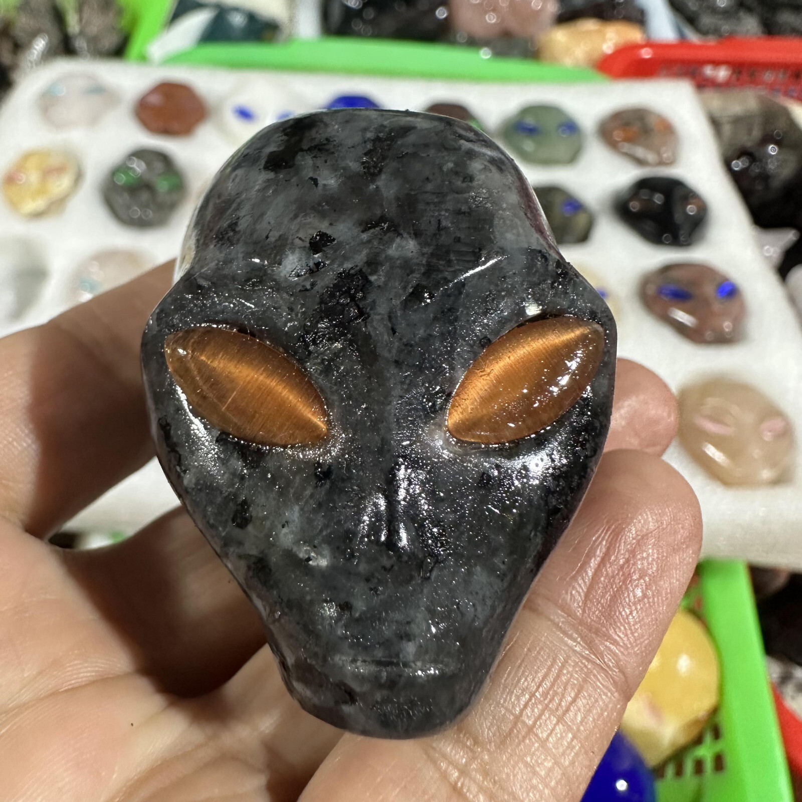 Natural yooperlite Crystal skull Carved light Stone Decor gift random delive 1pc