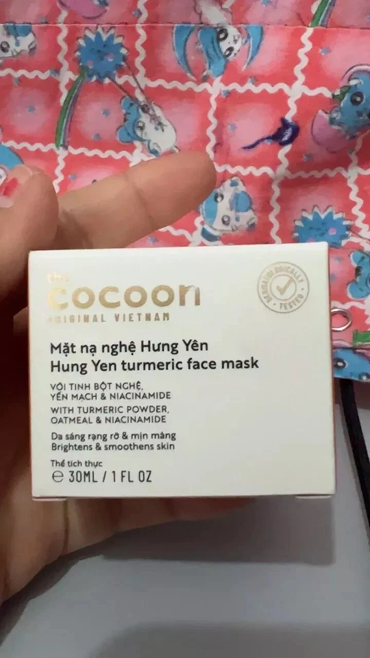 1x Cocoon Turmeric Face Mask Exfoliates Dead Skin Cells Brightens Smooths - Image 2 of 4