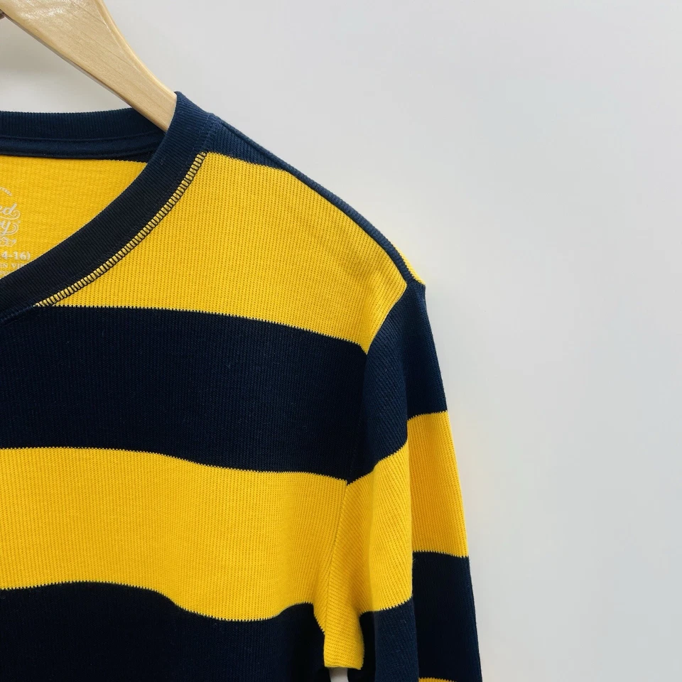 Camisa de manga larga a rayas de rugby cuello en V XL 14-16 Faded Glory para niños jóvenes en azul Foto 2 de 4