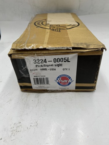 BROCK 3224-0005L Driver Turn Signal Park Light Fits 92-96 Ford F150 F250 F350 - Picture 3 of 13