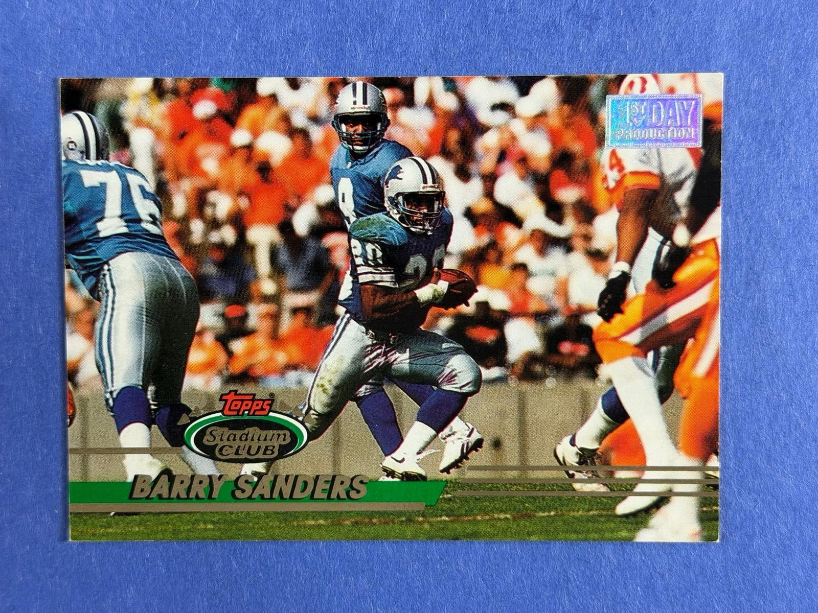 1993 Stadium Club 1st Day Issue #120 Barry Sanders Detroit Lions