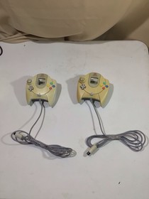 Sega Dreamcast HKT-3020 Console System Bundle Controllers Memory Cards Lot