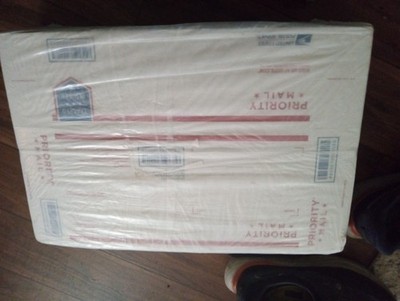 1 Pack Of Priority Mail Boxes 7 1/2x51/8x143/8