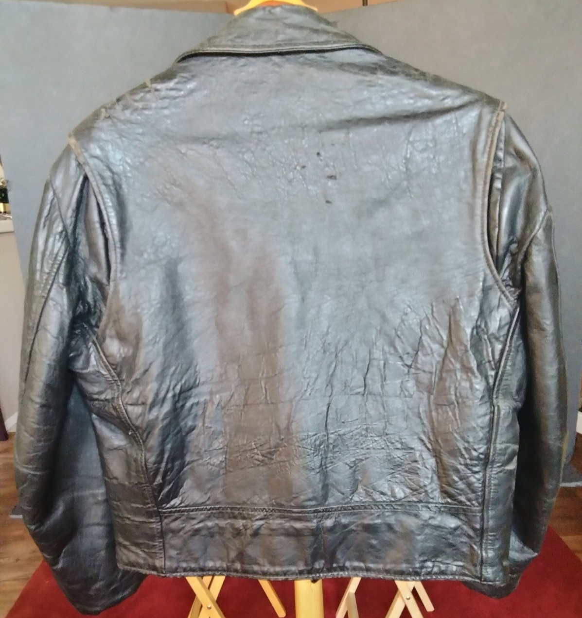 Picture 2 of 20