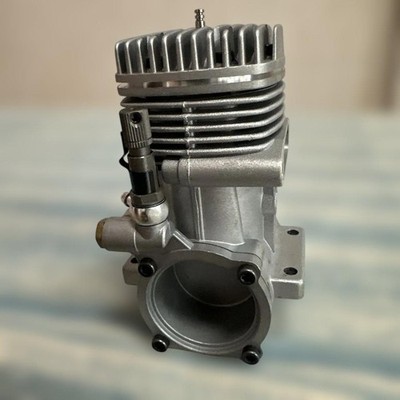 ラジコン飛行機用O.S. MAX 61 FX エンジン OS ENGINE O.S. MAX 61 FX RC Airplane Engine New w/ Muffler Plug