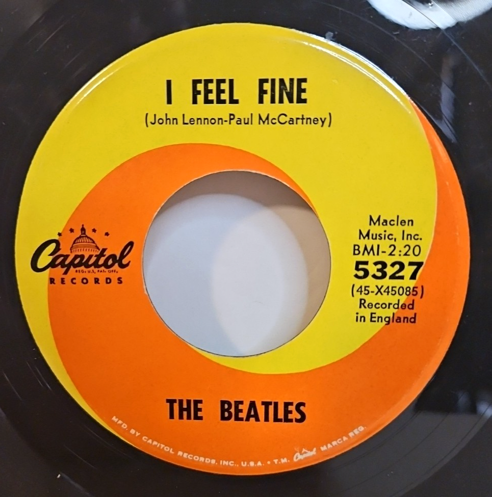 ７インチ★BEATLES★I Feel Fine/She's A Woman U il_fullxfull.2706709509_3612.jpg