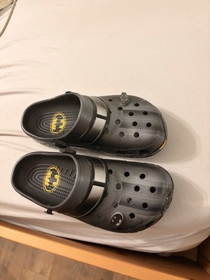 Crocs x Batman Batmobile Black Unisex Kids Clog Sandals Slip  display picture 2