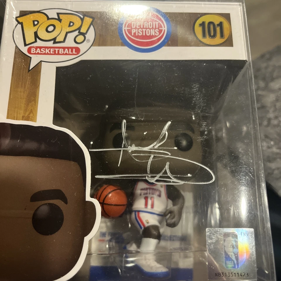 Isiah Thomas Autografiado Detroit Pistons #101 NBA Funko Pop PSA Foto 2 de 4
