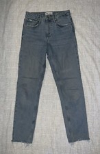 Zara Women s Straight Leg Jeans Size 2 US Distressed