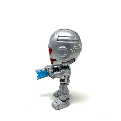 Funko Mystery Minis DC Comics Justice League Cyborg Victor Stone Vinyl Figure - Picture 4 of 6