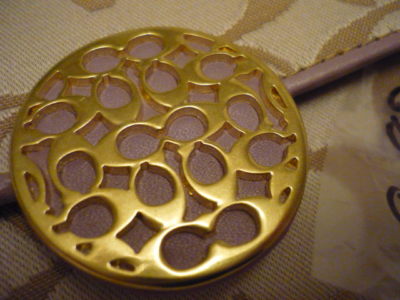 ルイ COACH Alexandra Sateen compact clutch wallet Light Khaki/LILAC