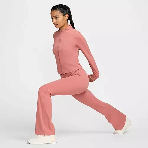 Nuevo con etiquetas Top para mujer Nike Zenvy Dri-FIT cremallera completa manga larga pequeño precio de venta sugerido por el fabricante $95 Foto 3 de 3