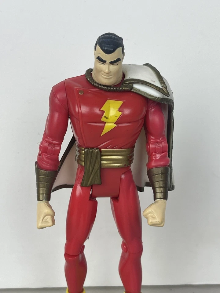 DC Direct 6” Captain Marvel Shazam Action Figure Deluxe Set Figure Only 2000 - Image 3 of 4