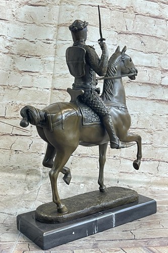 Amazing Roman Warrior on Rearing Horse Bronze Sculpture Statue Classic Artwork - Picture 4 of 7