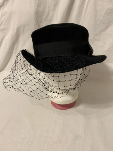 c. 1960s Saks Fifth Avenue Rabbit Fur Felt Women’s Fedora with Veil England - Picture 3 of 8