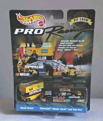 1998 Hot Wheels 1/64th #96 David Green Caterpillar Diecast Car And Pit Tool Box