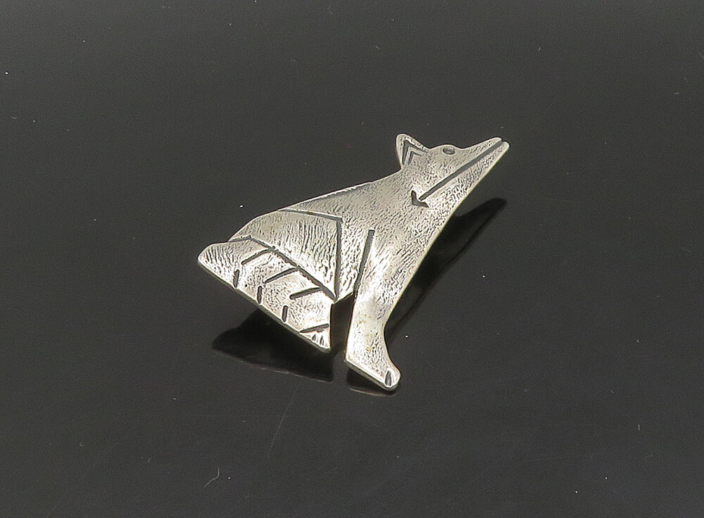WDL NAVAJO 925 Sterling Silver Vintage Shiny Etched Wolf Brooch