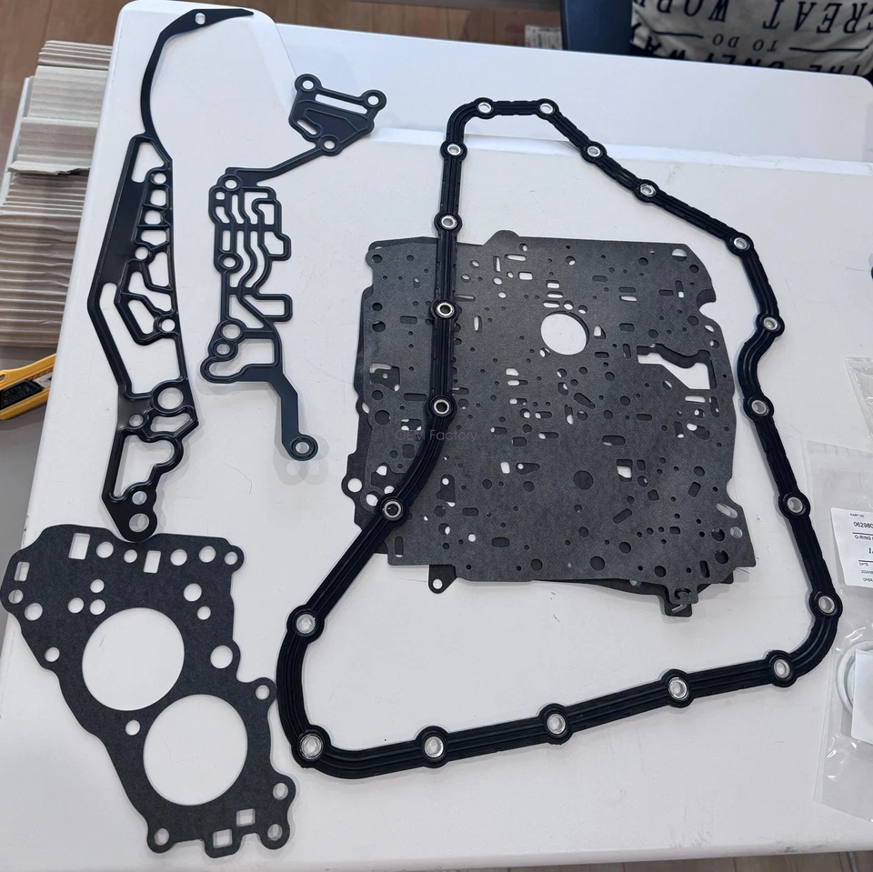 4T65E 2000-2011 For Chevrolet Impala OEM Transmission Rebuild Kit Overhaul Kit Foto 2 de 4