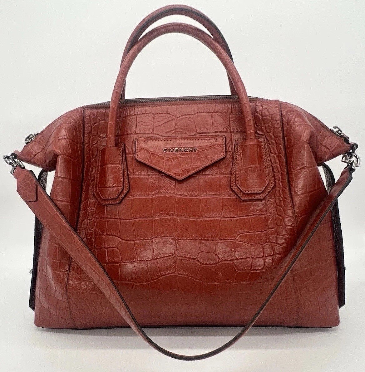 Authentic NWT Givenchy Antigona Soft Medium Croc-Embossed Leather Bag Paprika