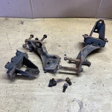 1967 1968 Mustang Six Cylinder Motor Mounts With Bolts 6 Cylinder
