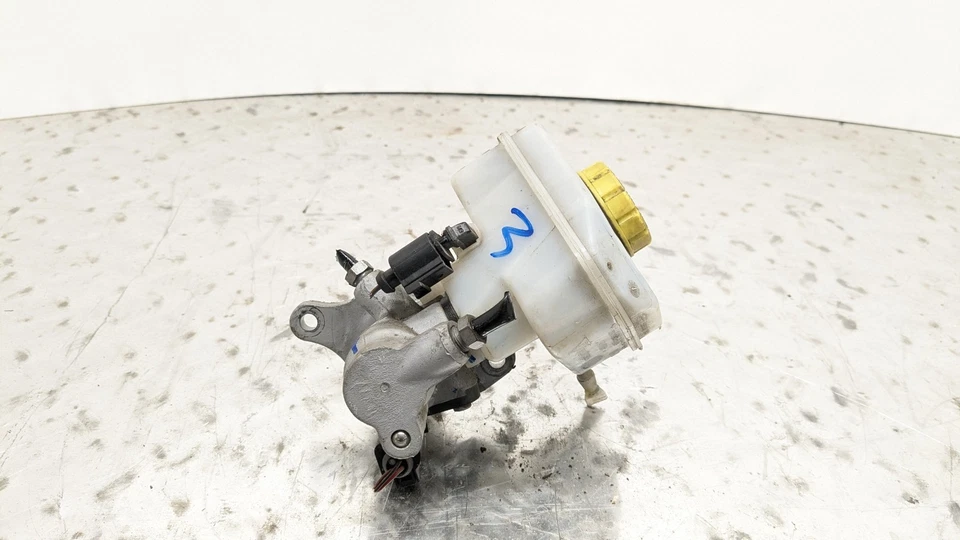 VOLKSWAGEN TOUAREG 7P MK2 FRENO CILINDRO MAESTRO Y BOTELLA 3.0 TDI DIÉSEL 2013 Foto 2 de 4