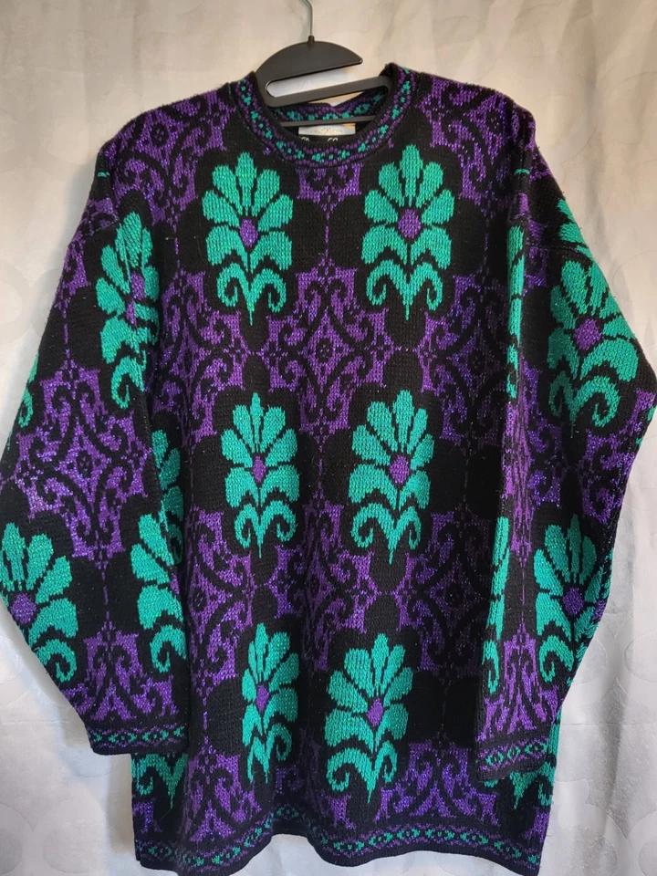 Suéter De Colección Años 80 Dana Scott Grande Púrpura/Verde Metálico Floral Art Deco Foto 2 de 4